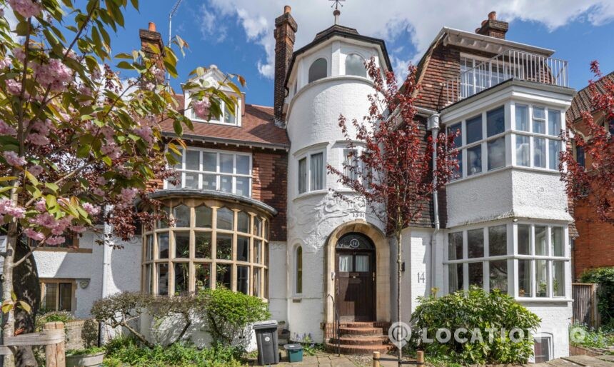 The Edwardian Arts and Crafts House image 1