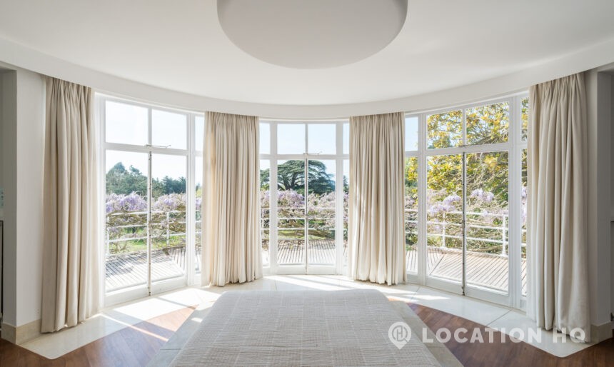 The Art Deco Country House image 1