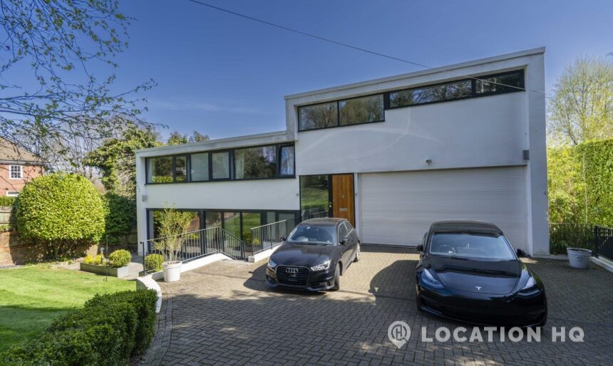 The Modernist Art Deco House