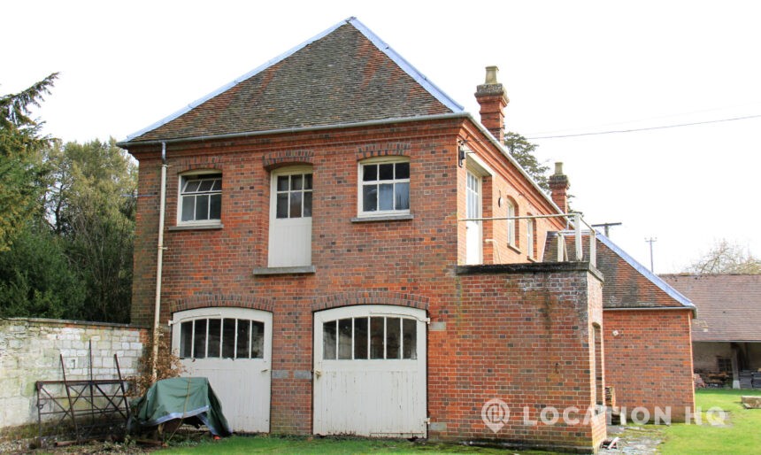 traditional georgian workshop