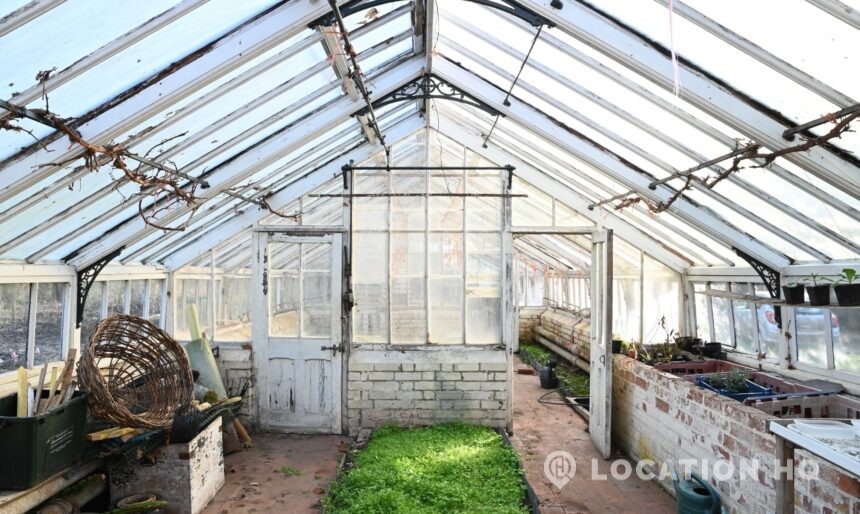 Walled garden and greenhouse on private heritage estate
