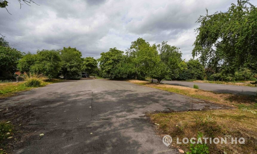 External hardstanding for set builds