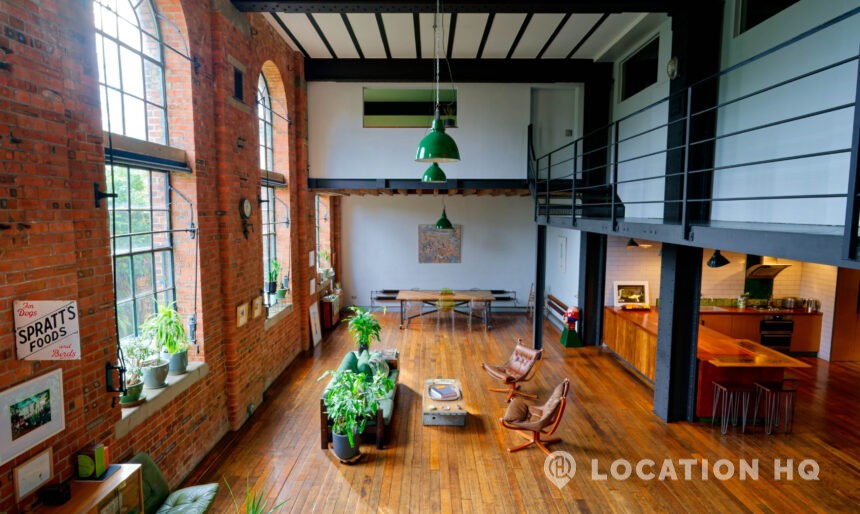 The Mezzanine Warehouse Apartment image 2