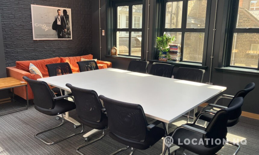 empty office for filming in London