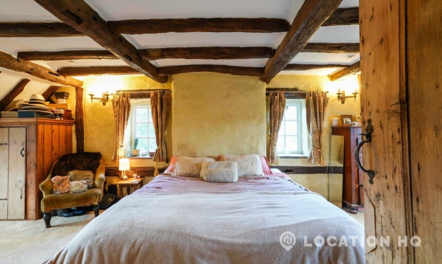 farmhouse bedroom