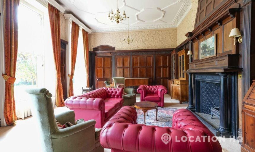 Red SofaSet