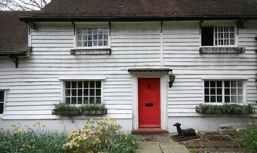 The London Cottage image 2