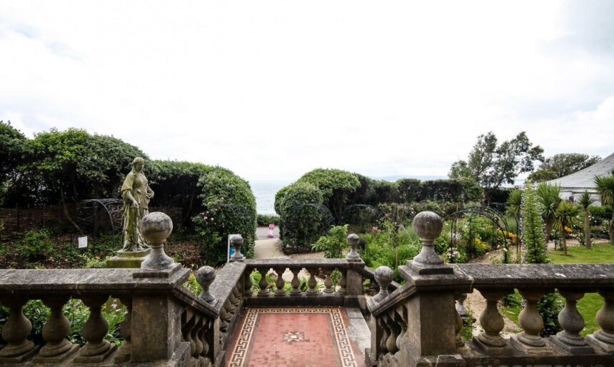 The Grand Victorain Preserved Manor image 3