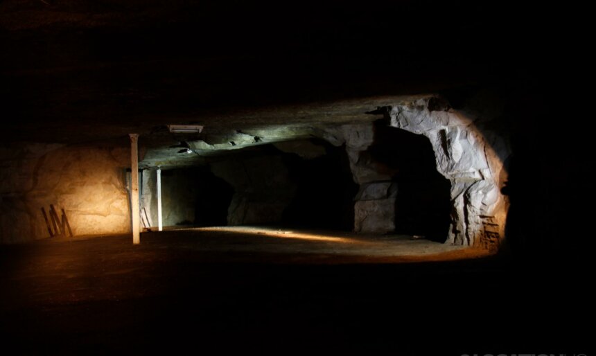 The Disused Mine image 2