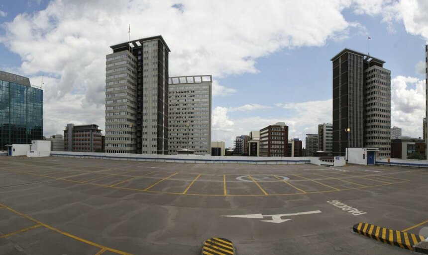 Rooftop Car Park Multi Story London image 1