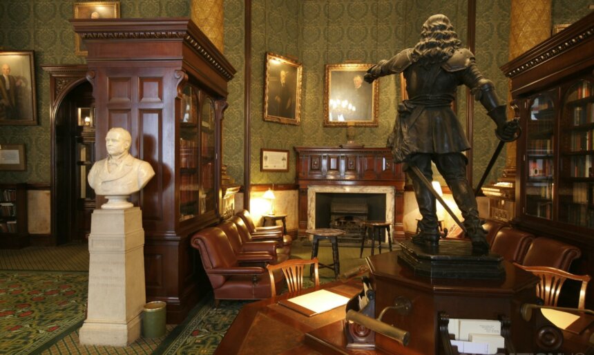 pall mall club film location