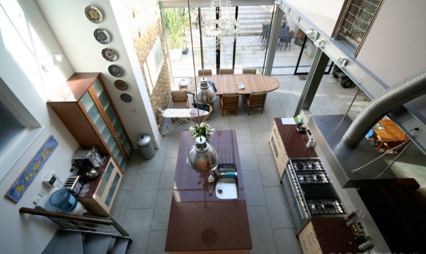 The Mezzanine Kitchen image 2