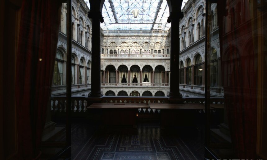 courtyard skylight film location