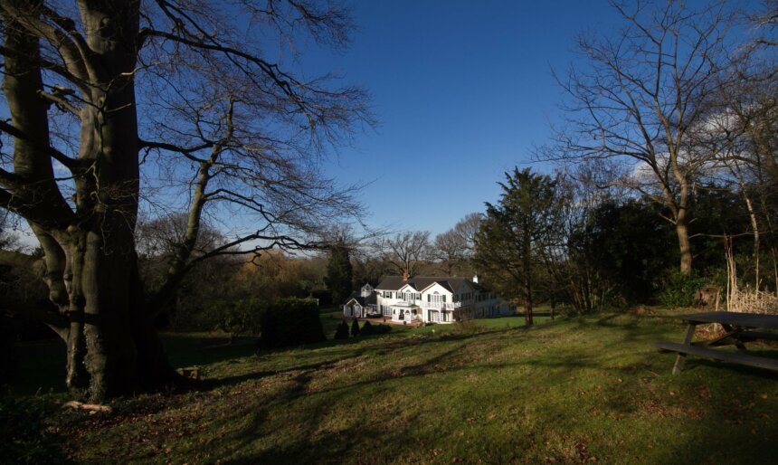 The Weatherboard American Style House image 1