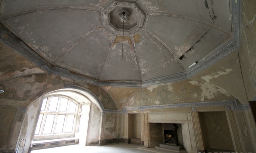 domed room film location