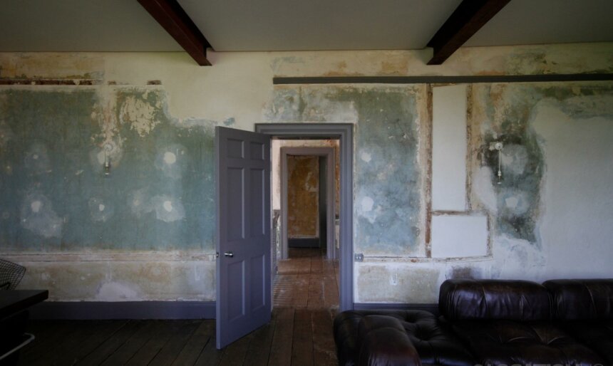 The Distressed Georgian House image 3