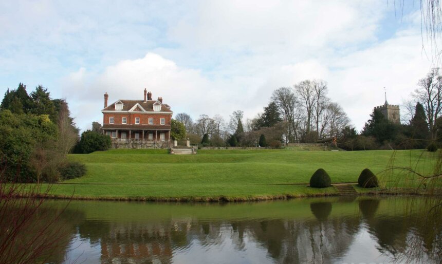 The Lakeside Georgian Country House image 1