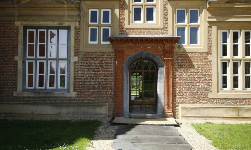 Jacobean Manor House image 3
