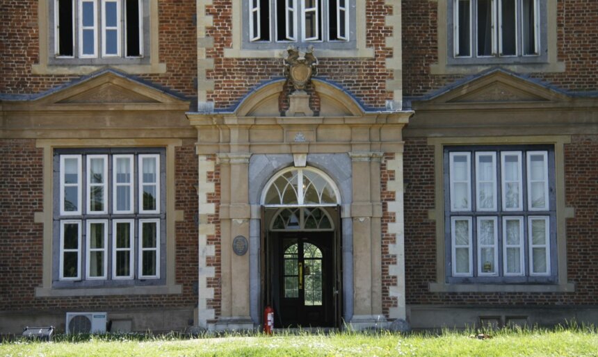 Jacobean Manor House image 1