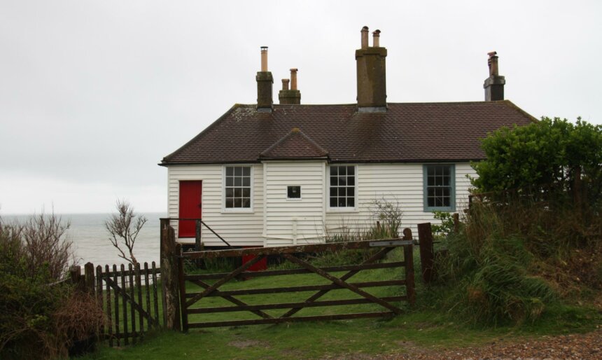 The Coastal Beach Cottage image 2