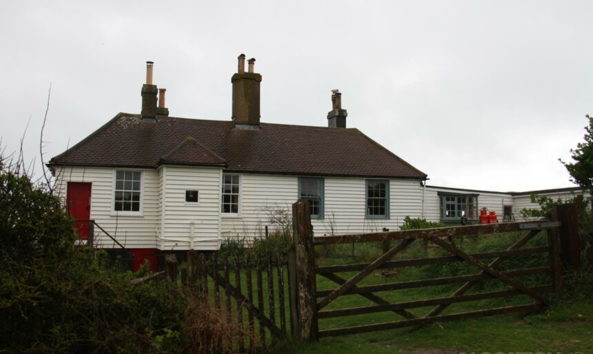 The Coastal Beach Cottage image 3