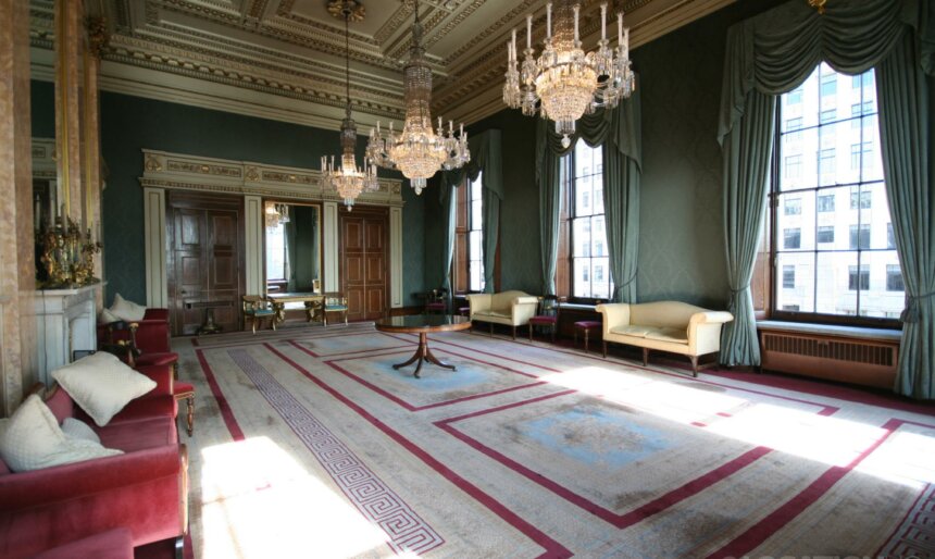 Lavish period livery room London