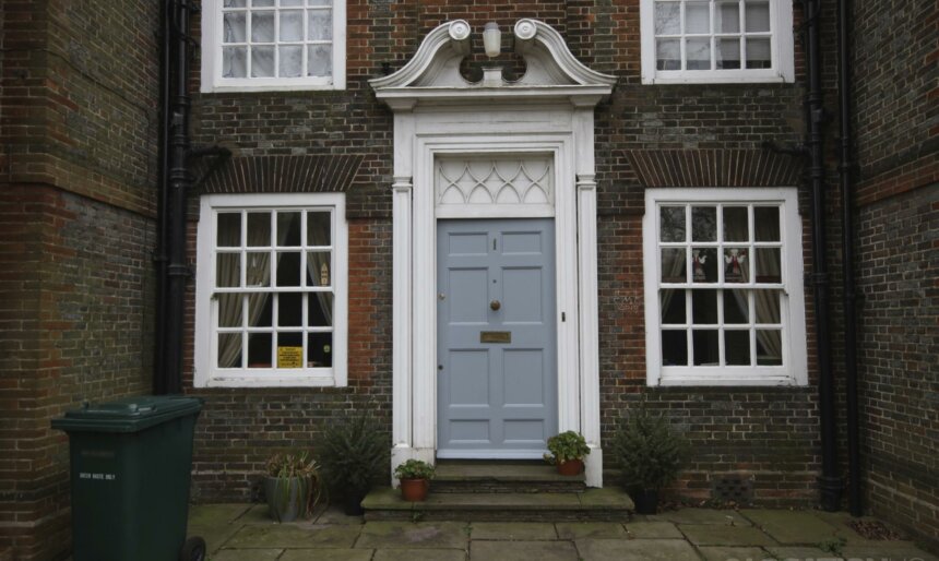 The Traditional Georgian Vicarage image 1