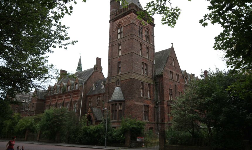 The Decaying Victorian Asylum image 2