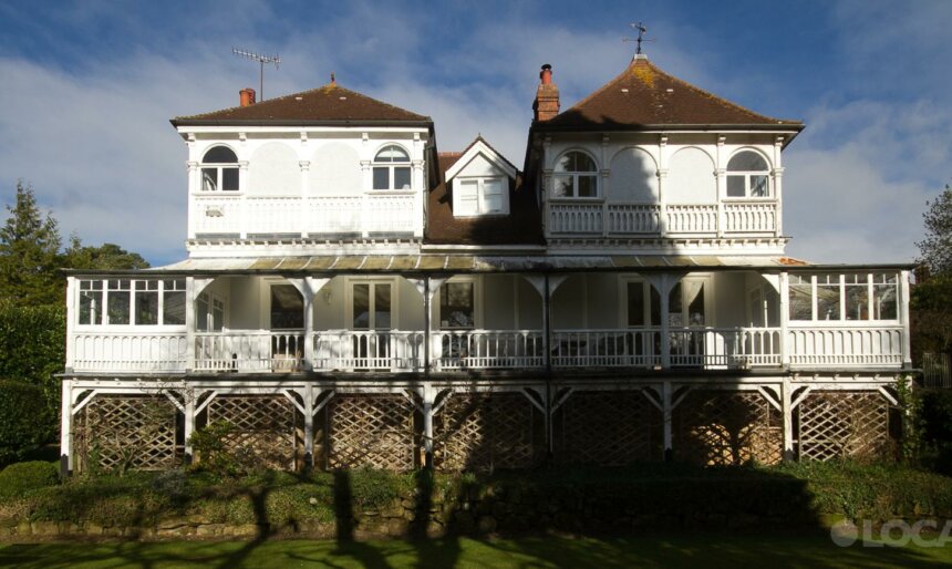 The Indo-Victorian  Colonial House image 3