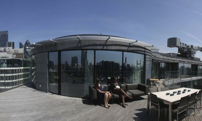 The Penthouse Apartment with River Views image 1
