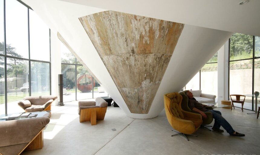 Grand Designed House image 3