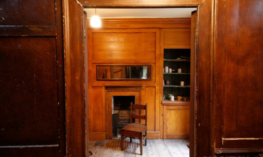 Georgian tonwhouse house