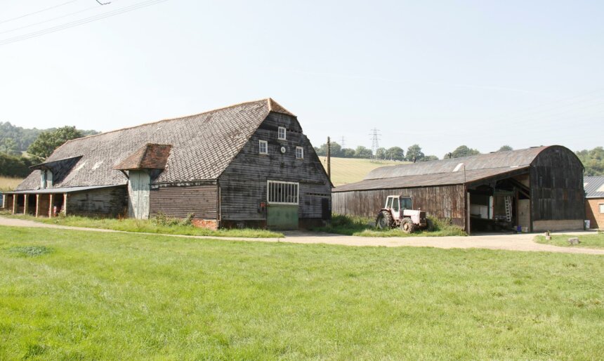 American barn farm