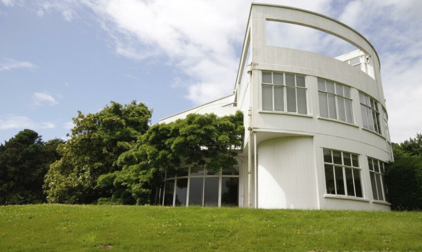 Art Deco House