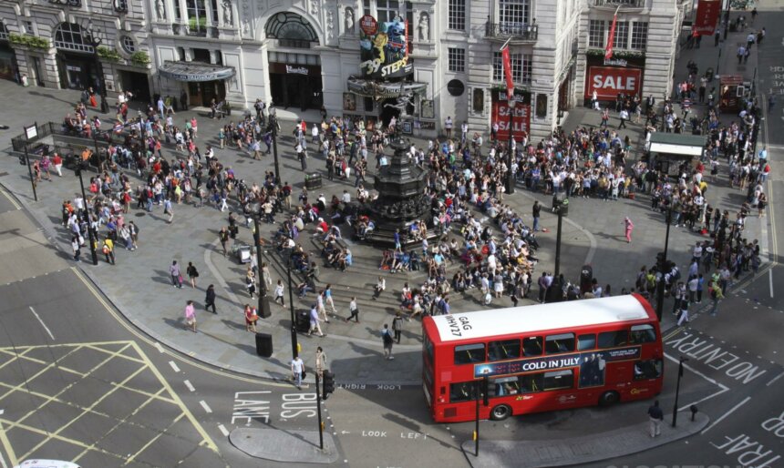 The Piccadilly and Regent Street Rooftop image 1