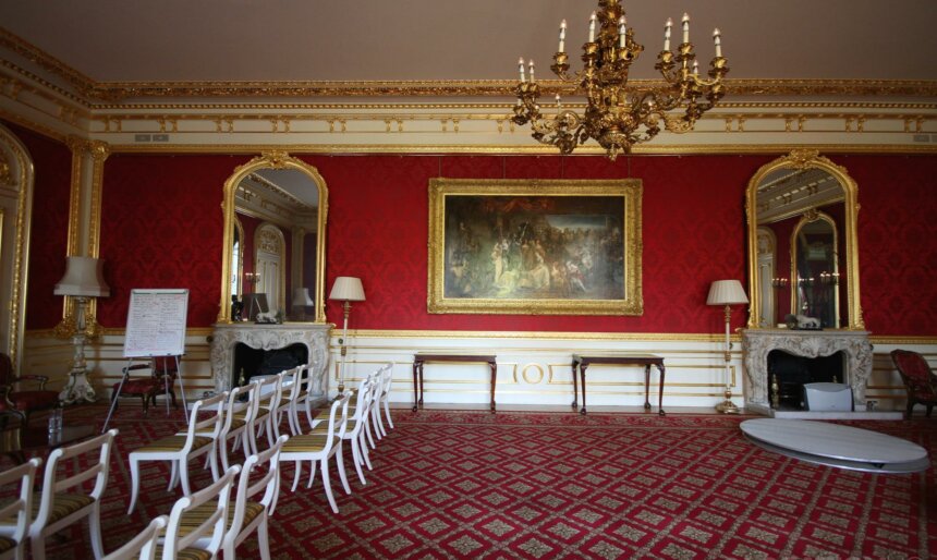 The City Stately Home image 1
