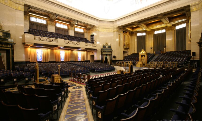 The Art Deco Grand Hall image 2