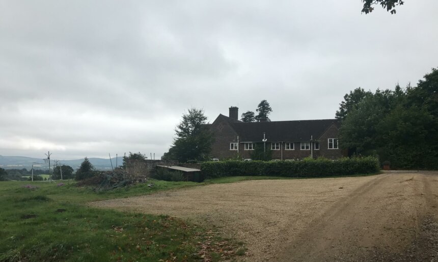 The Hillside Manor House image 3