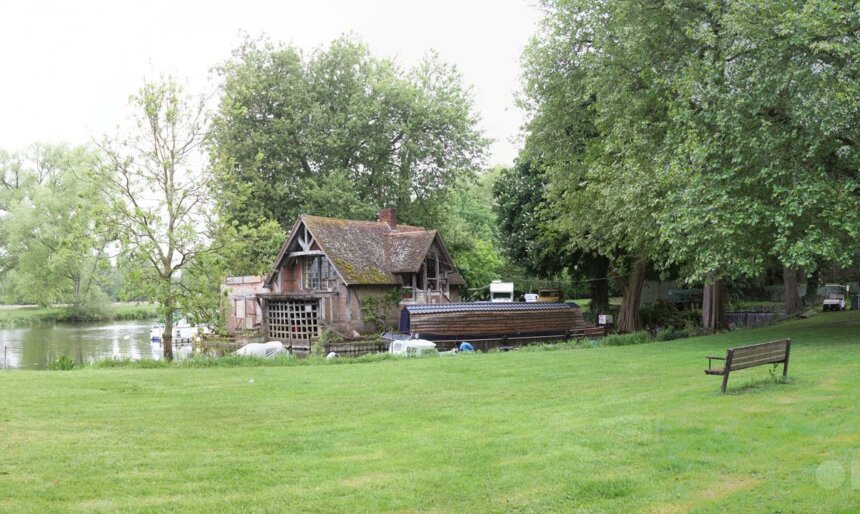 The Victorian Boathouse and Dock image 1