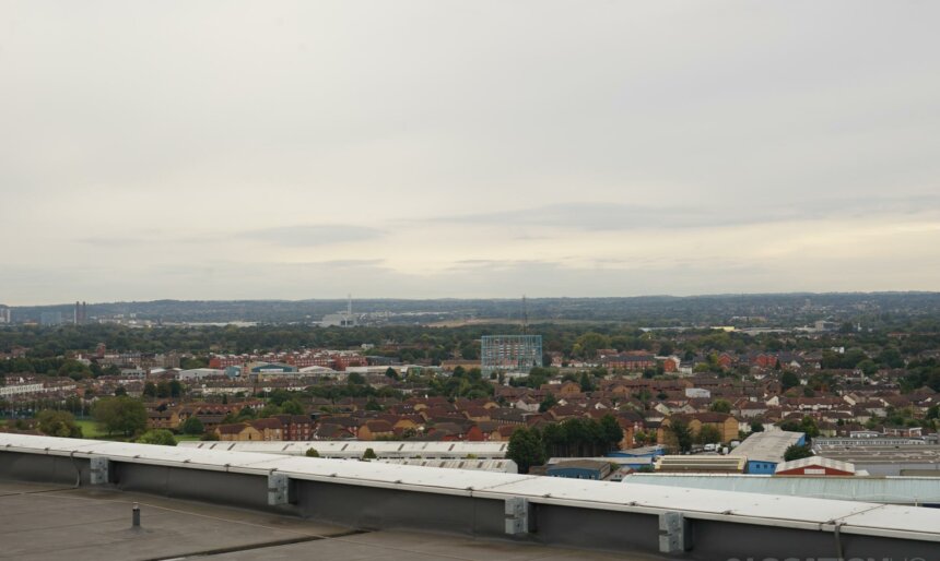 London rooftop film location