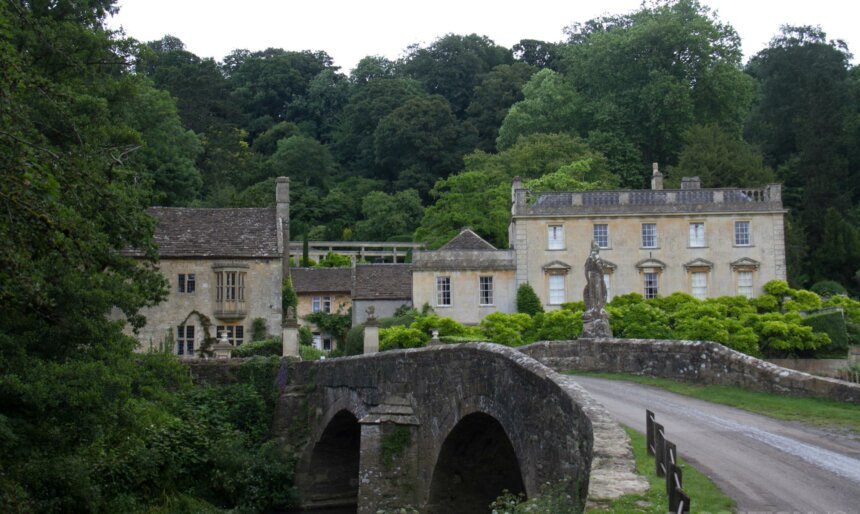 The Cotswolds Country House