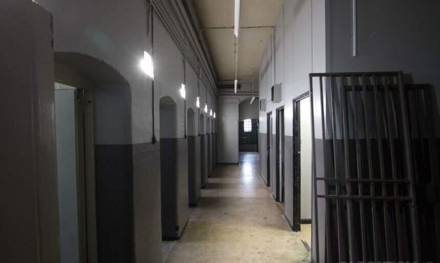 prison cells filming london