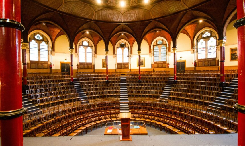 Cathedral-like Lecture Theatre image 1