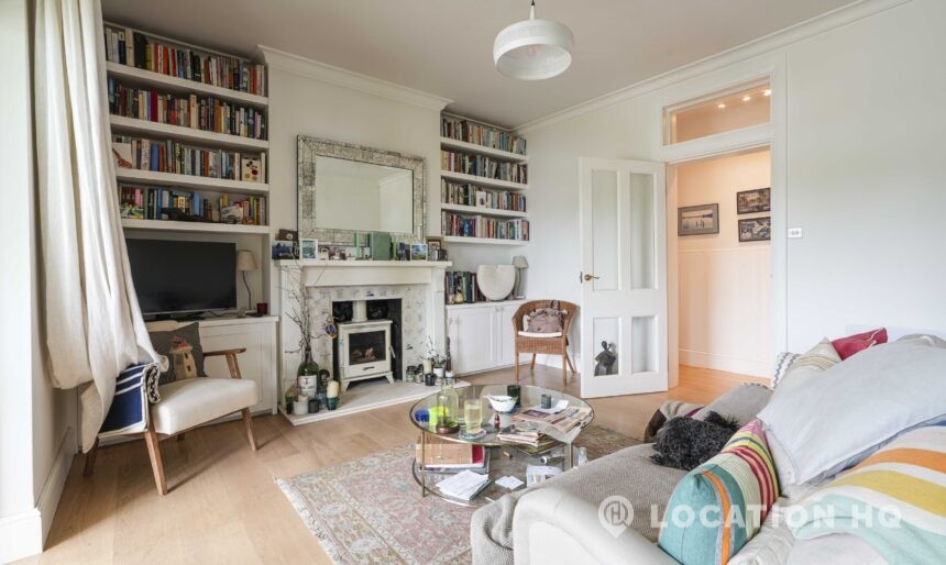 Apartment London Hammersmith bridge views
