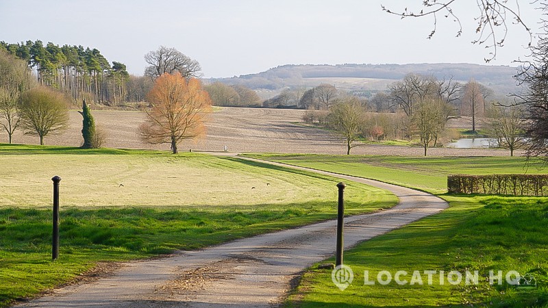 The Country Estate With Controllable Roads image 3