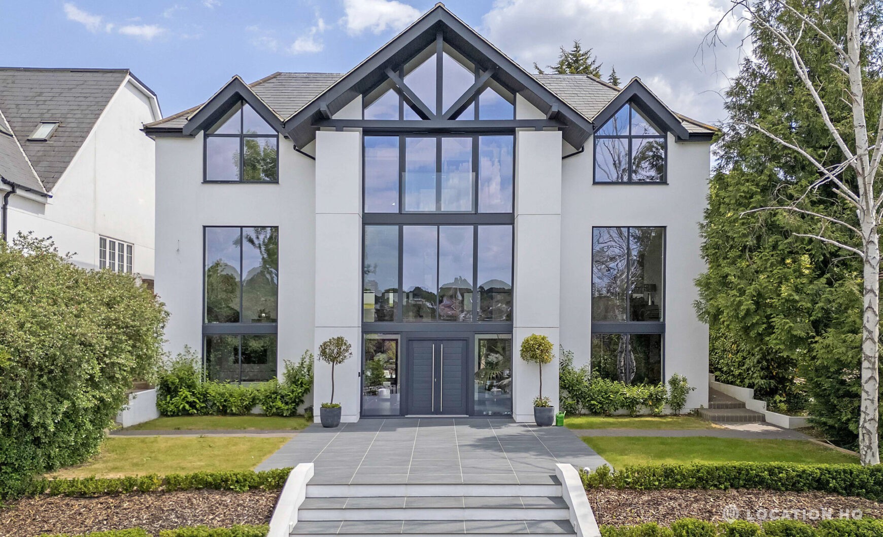 Luxurious modern house film location