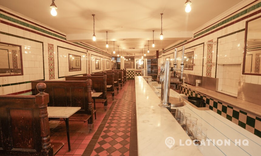 Period London Pie And Mash Shop image 3