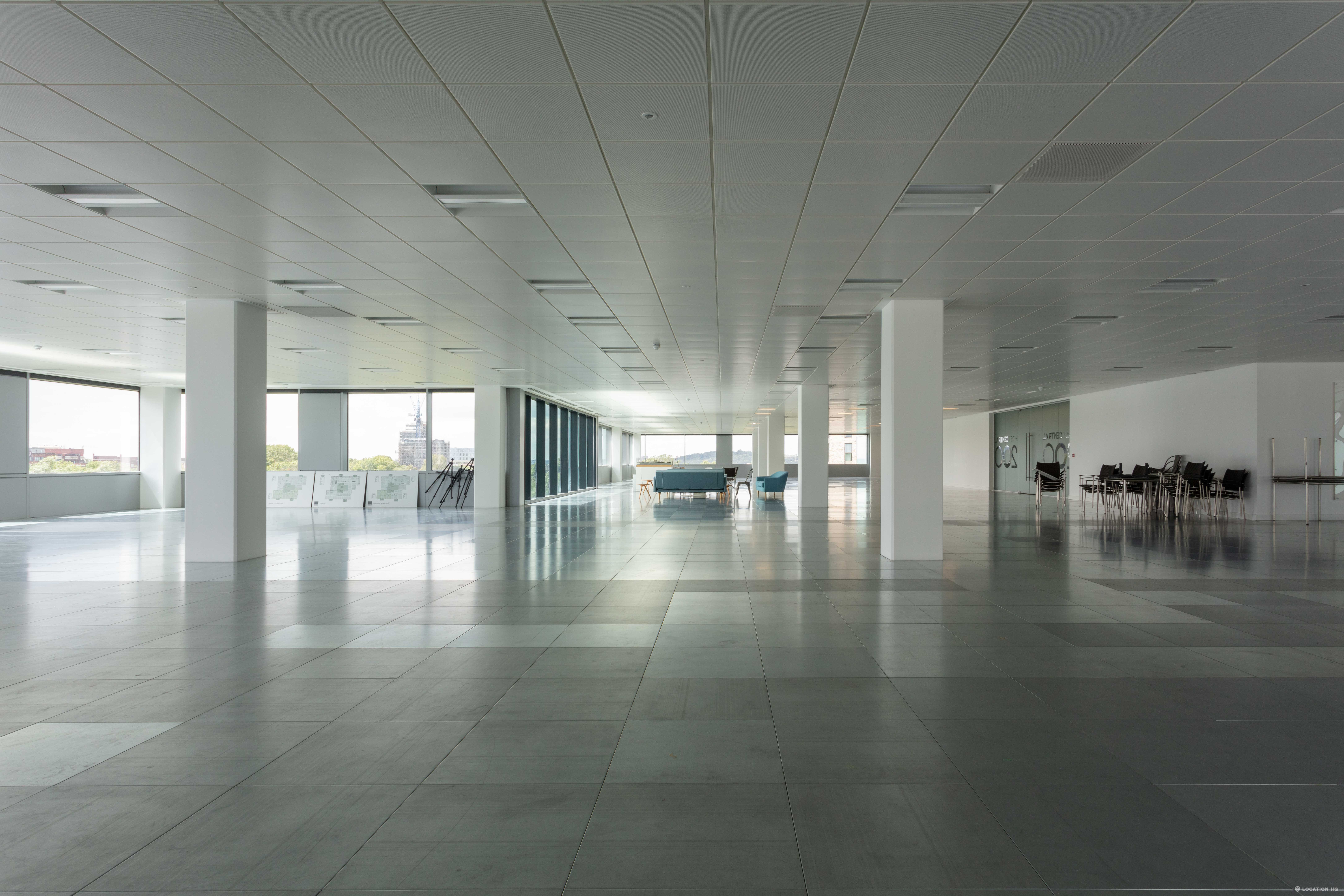 The Modern Office image 2