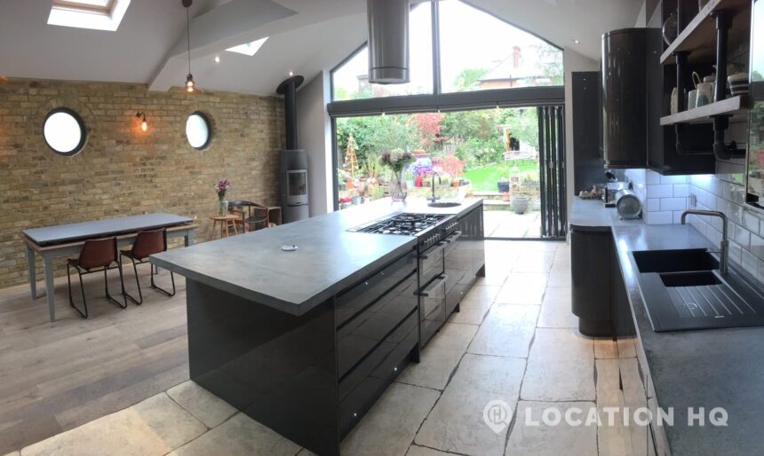 Industrial Domestic Style Kitchen image 2
