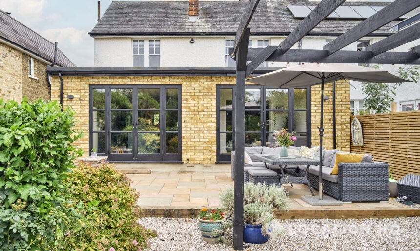 London House - Modern House - Residential - House - House near studio - Home